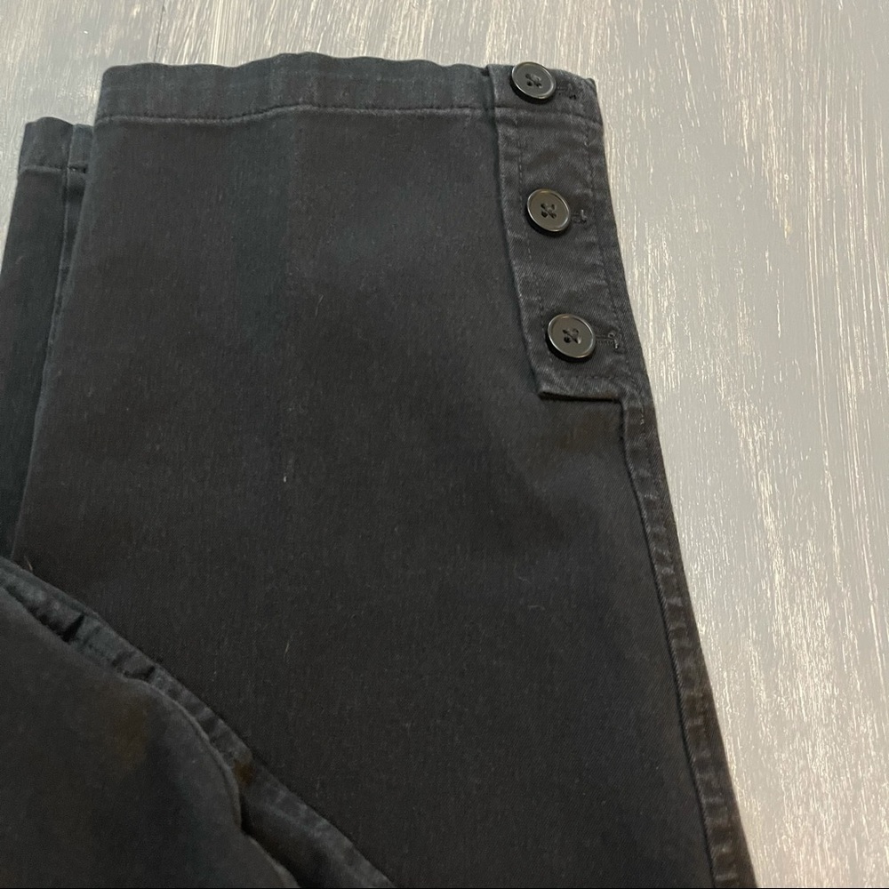 Talbots Petites Black Curvy Capris 6P - Picture 3 of 7